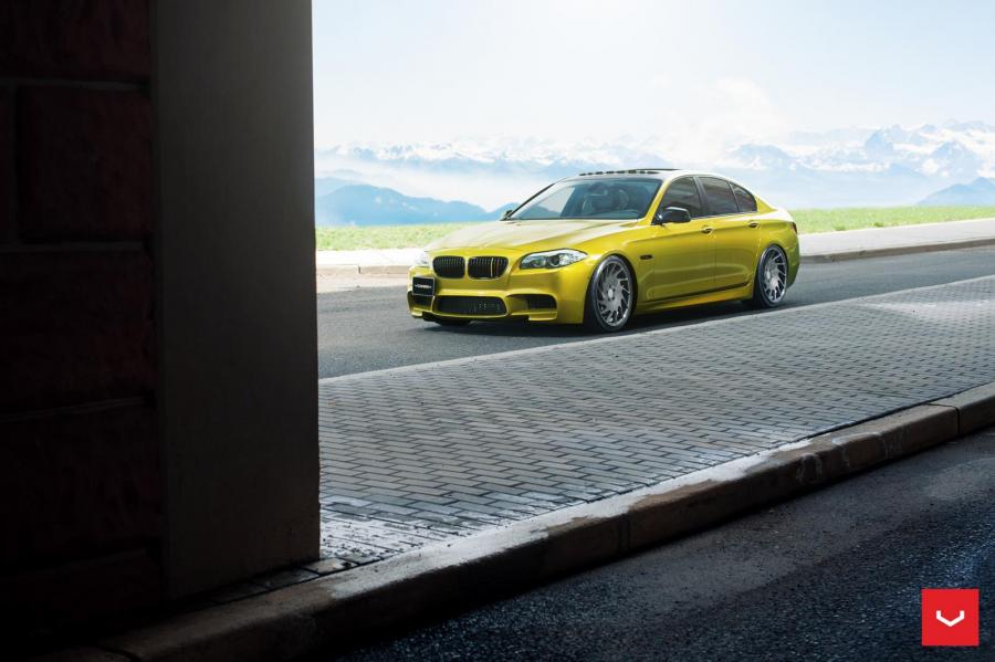 BMW 5-Series on Vossen Wheels (VLE1) 2015 года  (фото 4 из 19)